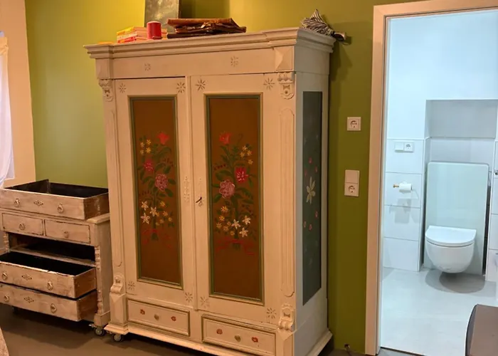 Zweibettzimmer Twin Room Homestay *