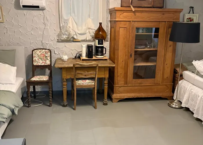 Homestay Zweibettzimmer Twin Room Altenstadt (Hessen)